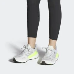 ADIDAS Solarboost 5 Schoenen -Dames Schoenenwinkel solarboost 5 schoenen 2