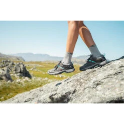 Quechua Waterdichte Bergwandelschoenen Voor Dames MH100 19 Quechua Waterdichte Bergwandelschoenen Voor Dames MH100 -Dames Schoenenwinkel waterdichte bergwandelschoenen voor dames mh100 grijsblauw 8